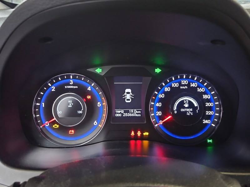 Щиток приладів Hyundai I40 94001-3Z400