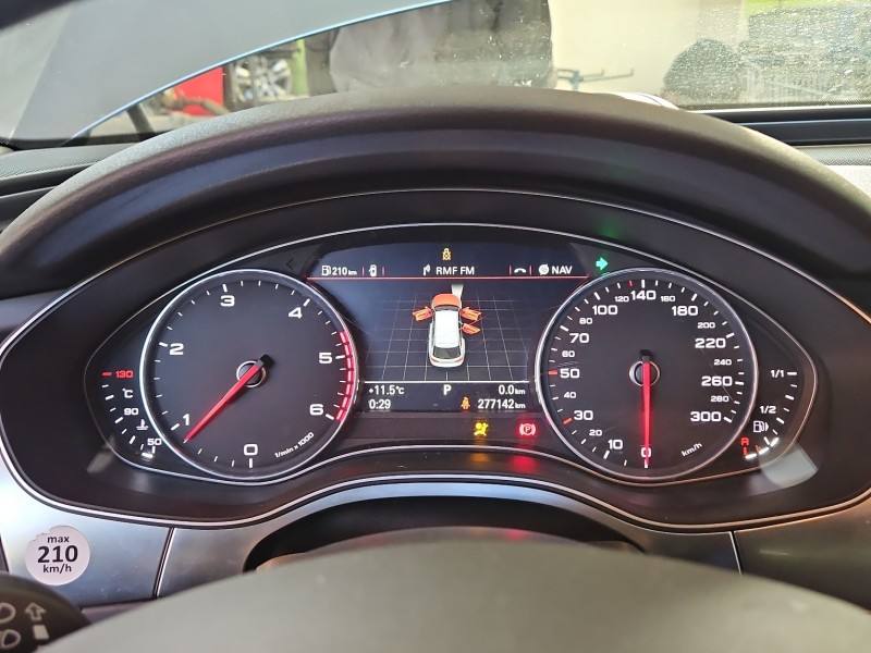 Щиток приладів Audi A6 C7 4G8920931R