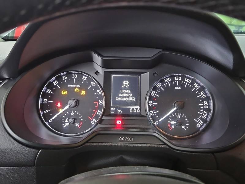 Щиток приборов Skoda Octavia 3 5E0920781B