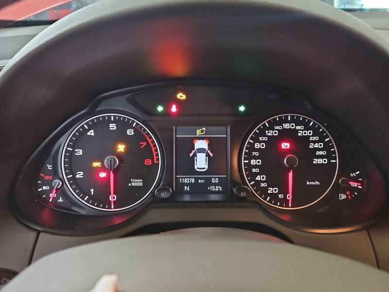 Щиток приборов Audi Q5 8R0920930N
