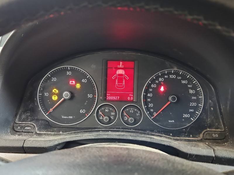 Щиток приладів Volkswagen Jetta 1K0920872K