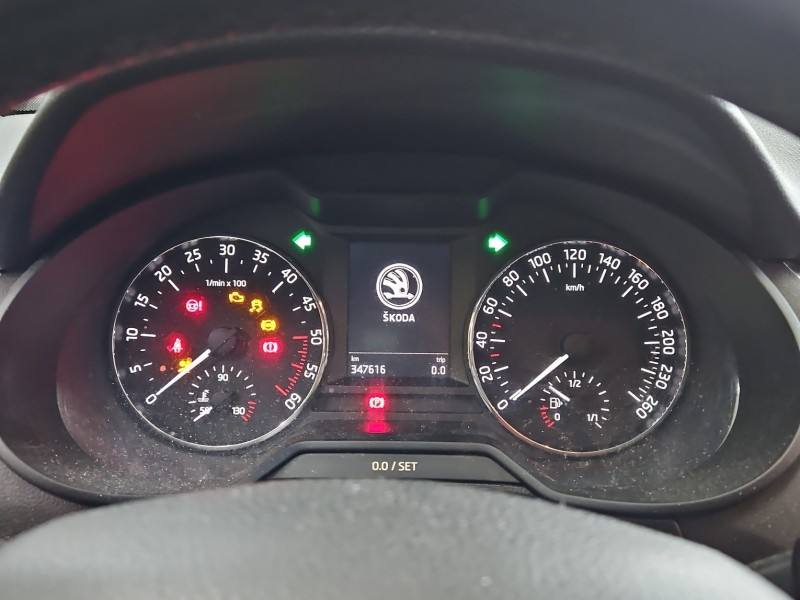 Щиток приладів Skoda Octavia 3 5E0920861D