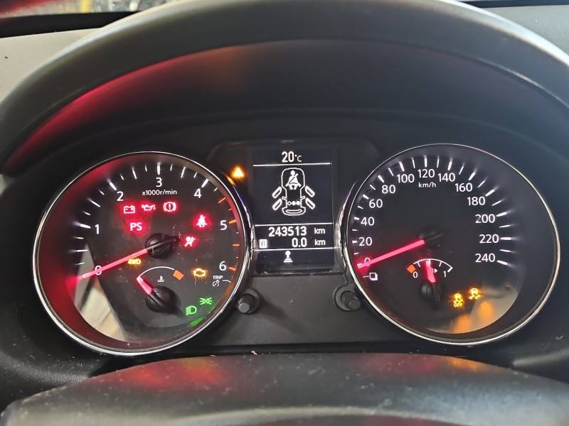 Щиток приладів Nissan Qashqai VPAASF-10849-LCK