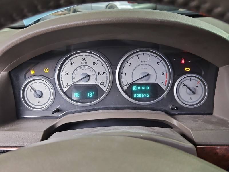Щиток приборов Chrysler Voyager P05082775AG