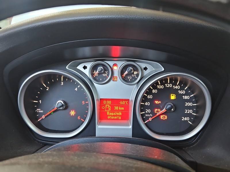 Щиток приборов Ford Focus 8V4T-10849-GE