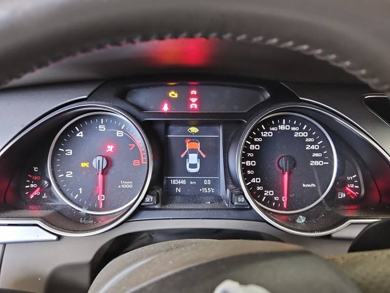 Щиток приборов Audi A5 8T 8T0920930R