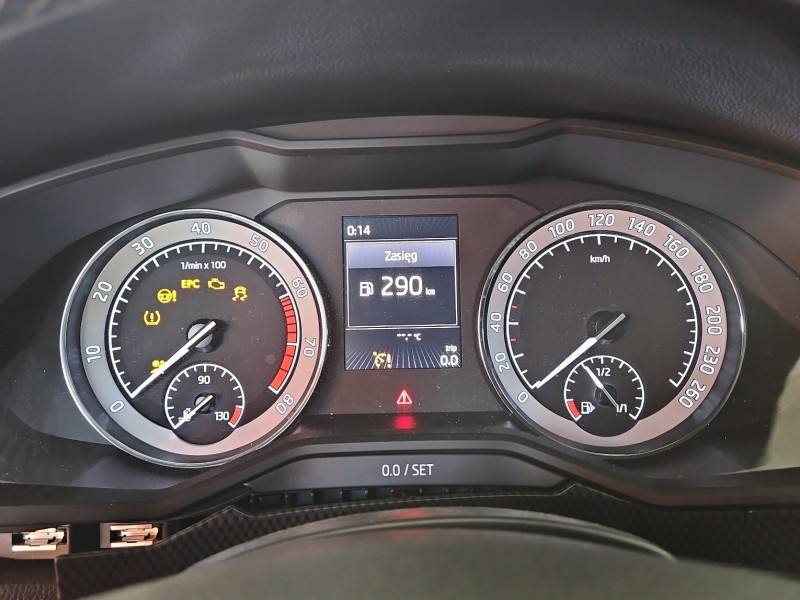 Щиток приборов Skoda Superb 3 3V0920710A