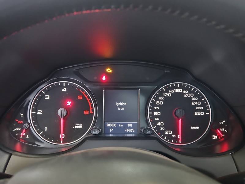 Щиток приладів Audi Q5 8R0920930D