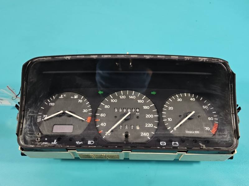 Щиток приборов Volkswagen Passat B4 3A0919033A