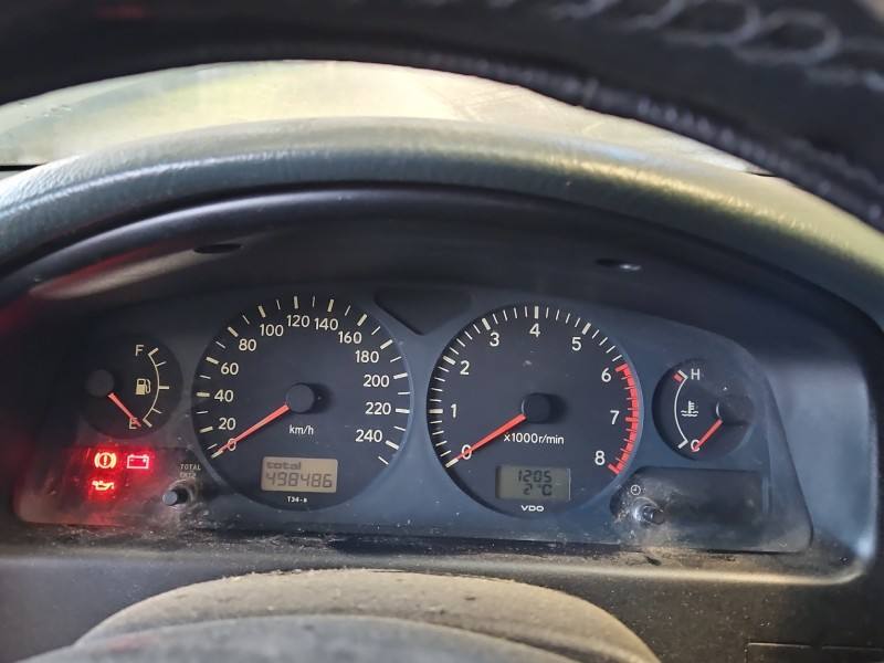 Щиток приборов Toyota Avensis T22 88458014