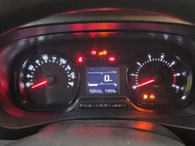 Щиток приборов Toyota Proace City 9822469880