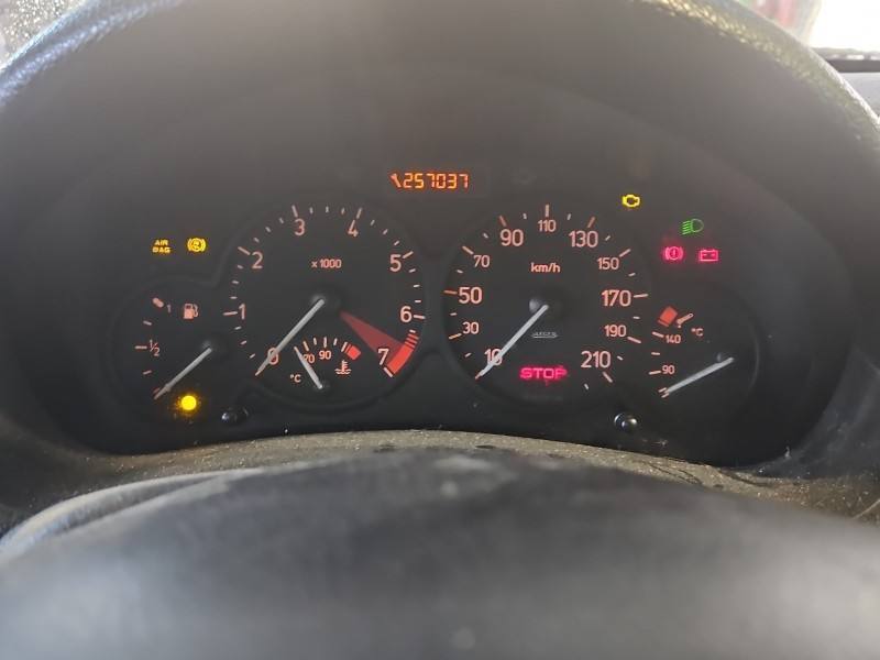 Щиток приладів Peugeot 206 9645847280