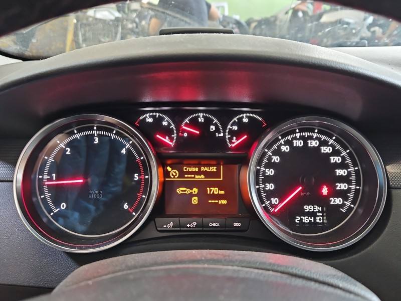 Щиток приладів Peugeot 508 9800420280