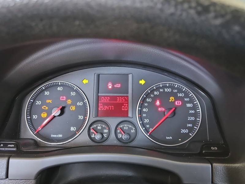 Щиток приладів Volkswagen Golf plus 1K0920852H
