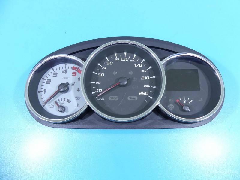 Щиток приладів Renault Megane 3 NS02894592-9