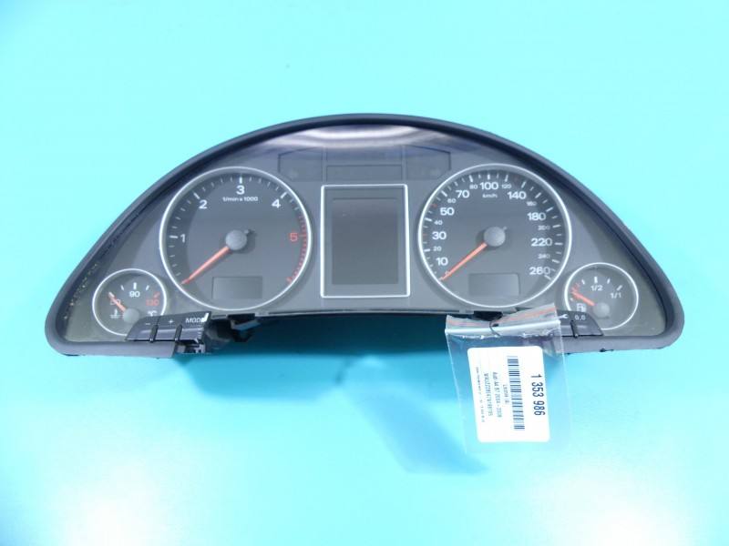 Щиток приборов Audi A4 B7 8E0920932K