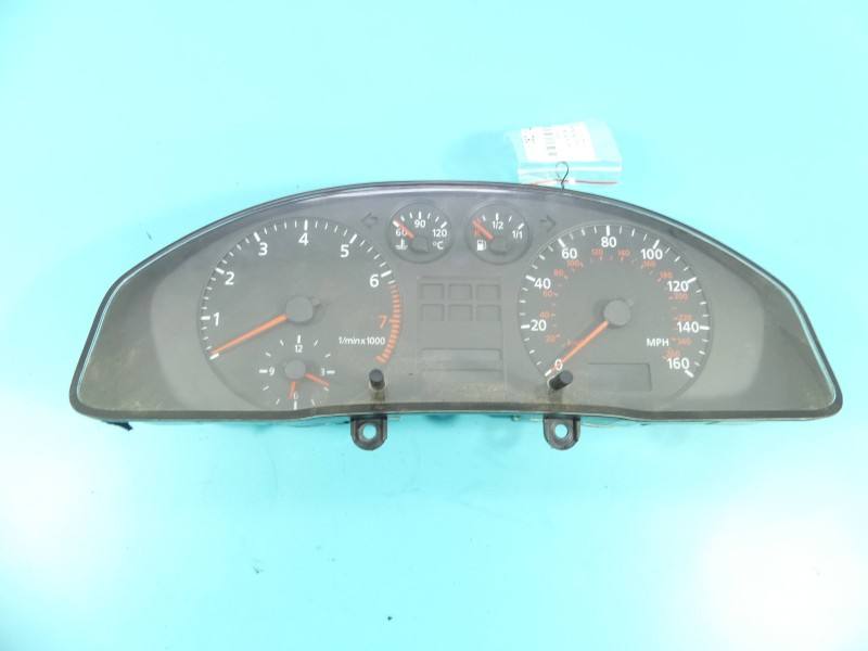 Щиток приладів Audi A4 B5 8D0919910S