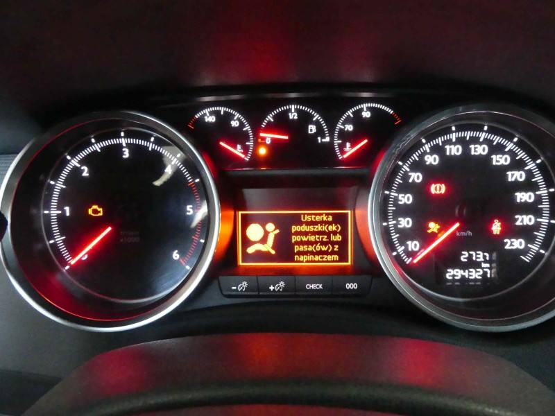 Щиток приборов Peugeot 508 9675324680