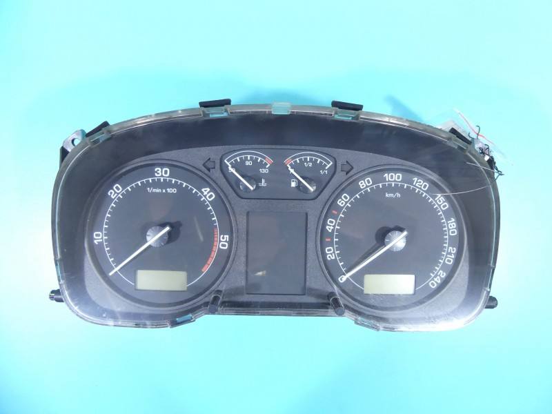 Щиток приборов Skoda Octavia 1 81071428