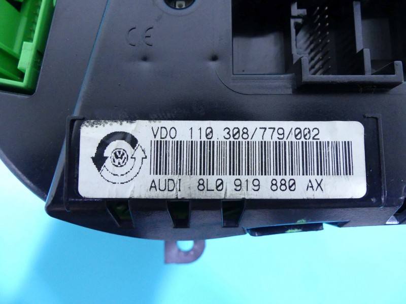 Щиток приборов Audi A3 8L 8L0919880AX — фото детали 3