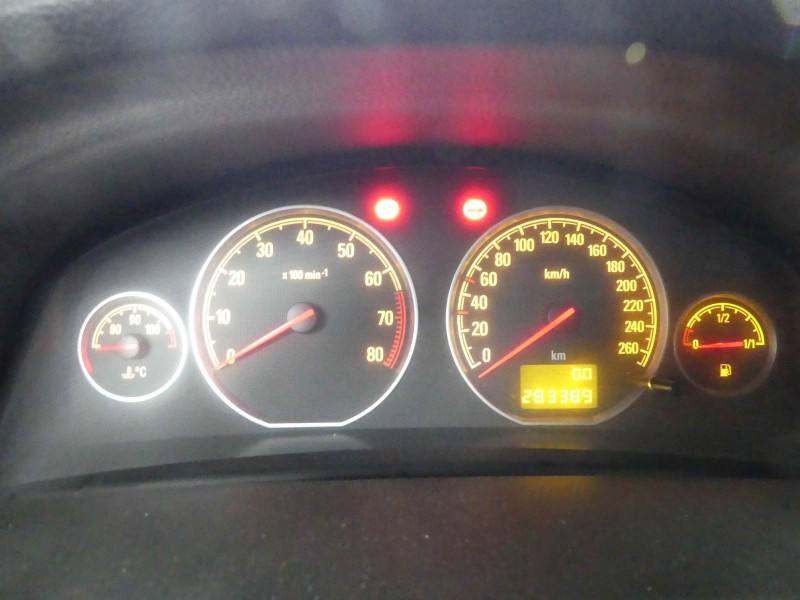 Щиток приладів Opel Vectra C 13193084PB