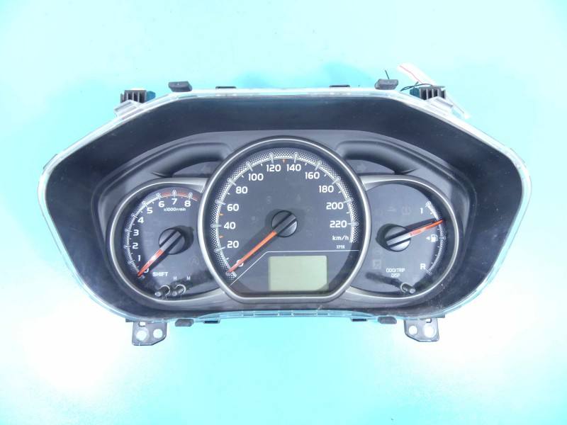 Щиток приладів Toyota Yaris 3 83800-0U270