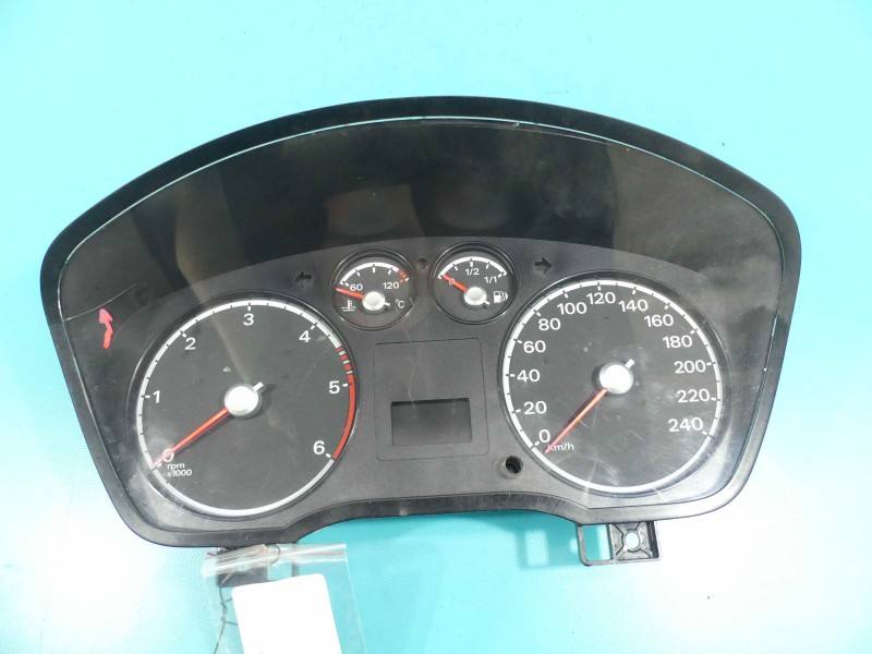 Щиток приладів Ford Focus 3M5F-10841-A