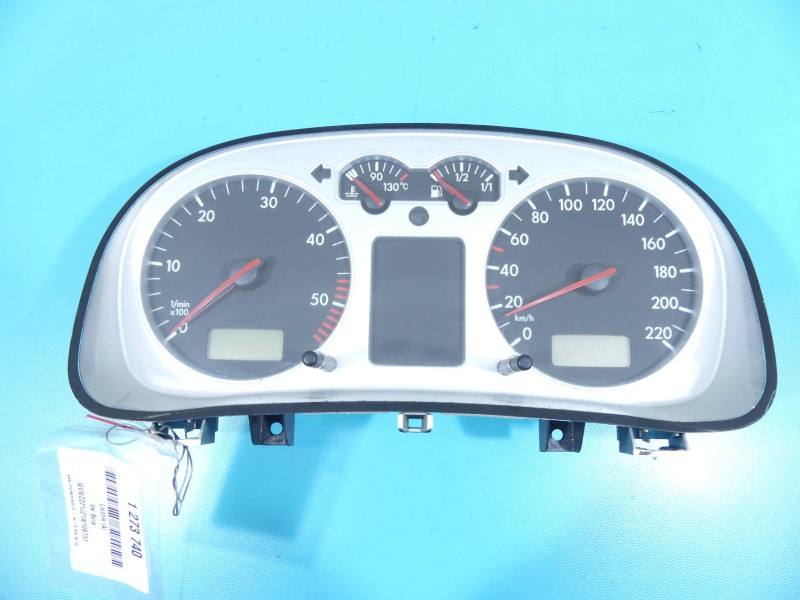 Щиток приладів Volkswagen Bora 0268628002