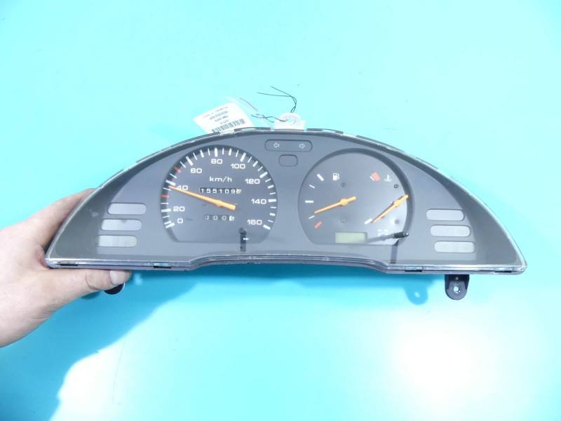 Щиток приладів Nissan Vanette 210666-01