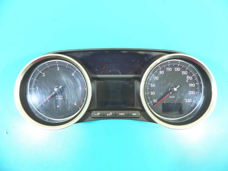 Щиток приборов Peugeot 508 9810204880