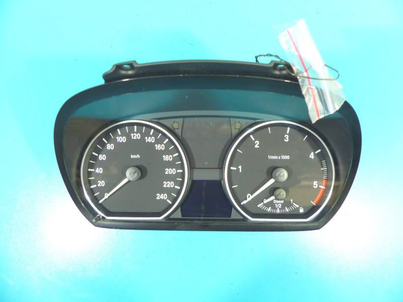 Щиток приладів BMW 1 E87 1041568
