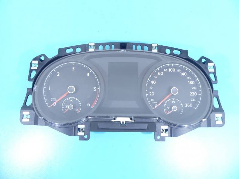 Щиток приборов Volkswagen Golf 7 5G0920860A