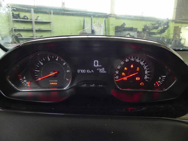 Щиток приладів Peugeot 208 9673777580G