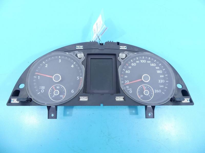 Щиток приборов Volkswagen Passat B6 3C0920872G