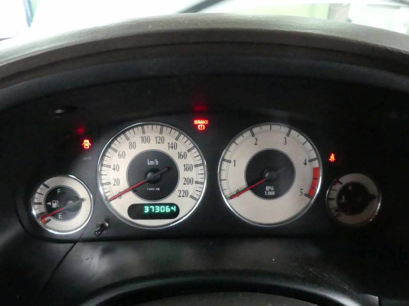 Щиток приладів Chrysler Voyager P04685825AI