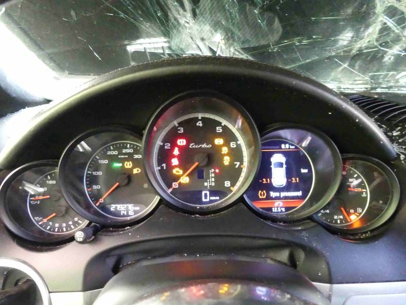 Щиток приладів Porsche Cayenne 7P5920902F