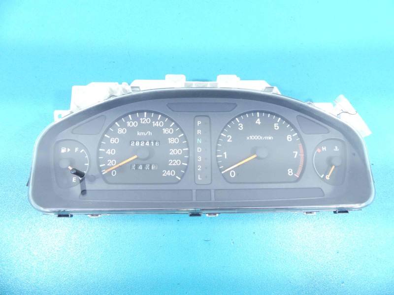 Щиток приладів Mitsubishi Galant MR381823