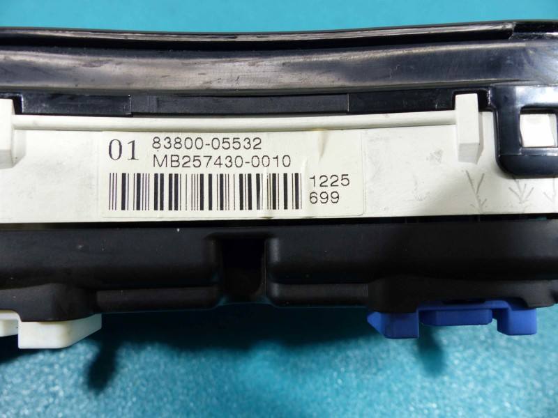 Щиток приборов Toyota Avensis T25 MB257430-0010 — фото детали 4