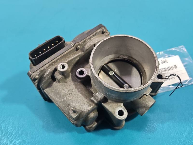 Дросельна заслінка Mazda 6 PE0113640B