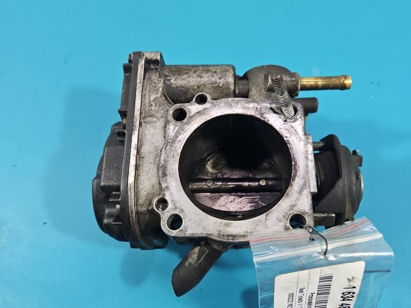 Дросельна заслінка Seat Toledo 06A133064J — фото деталі 7