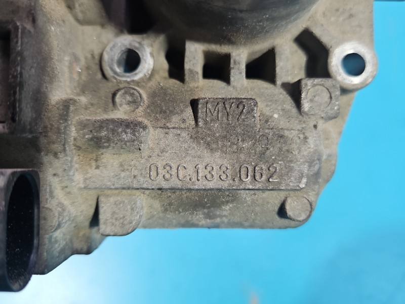 Дросельна заслінка Volkswagen Golf 5 03C133062 — фото деталі 8