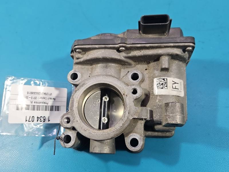 Дросельна заслінка Renault Captur 8201171233