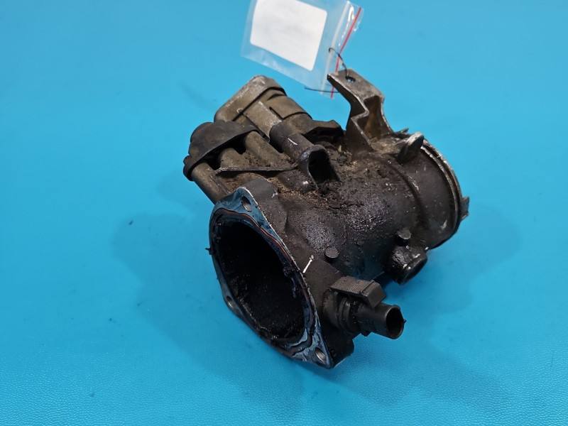 Дросельна заслінка Mercedes A W169 00005320C5