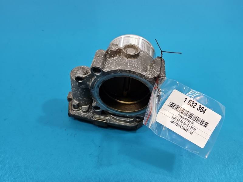 Дросельна заслінка Audi A5 8T 06Q133062A — фото деталі 2