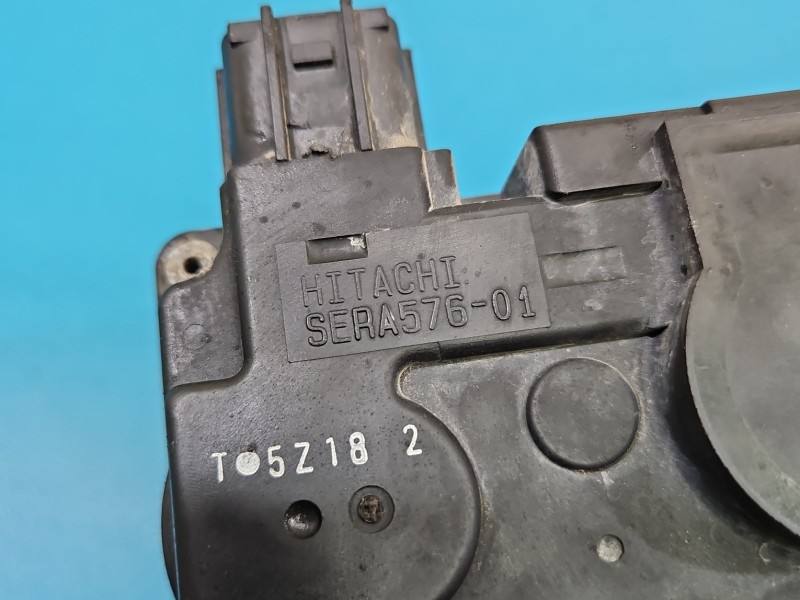 Дросельна заслінка Nissan Almera SERA576-01 — фото деталі 7