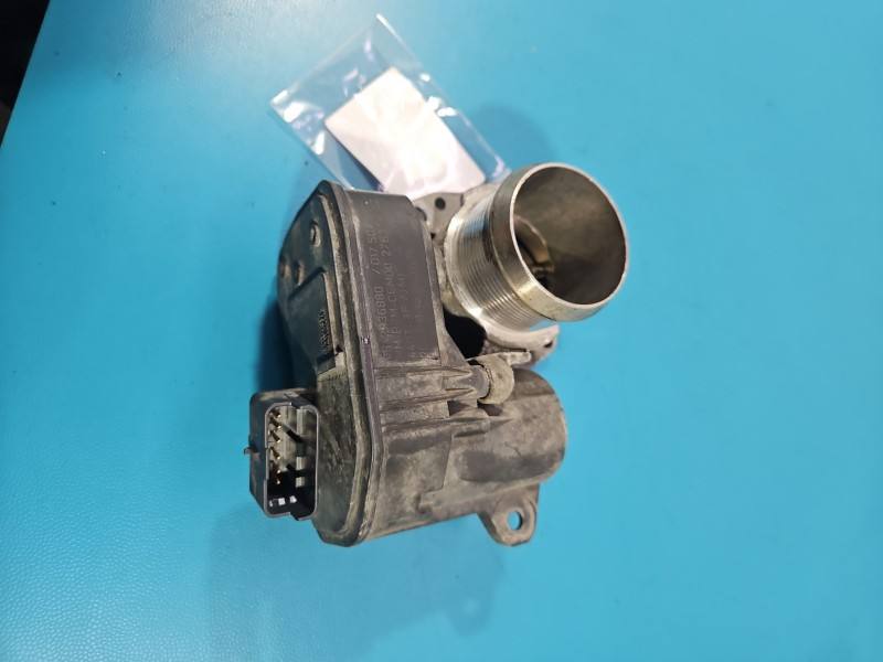 Дроссельная заслонка Toyota Proace City 9842936880 — фото детали 3