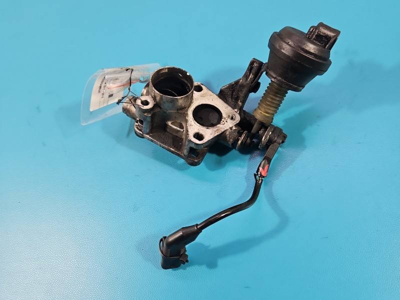 Дросельна заслінка Mercedes ML W166 A6421420040