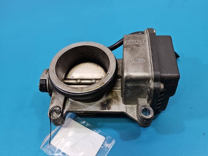 Дросельна заслінка Renault Scenic 1 8200063652 — фото деталі 3