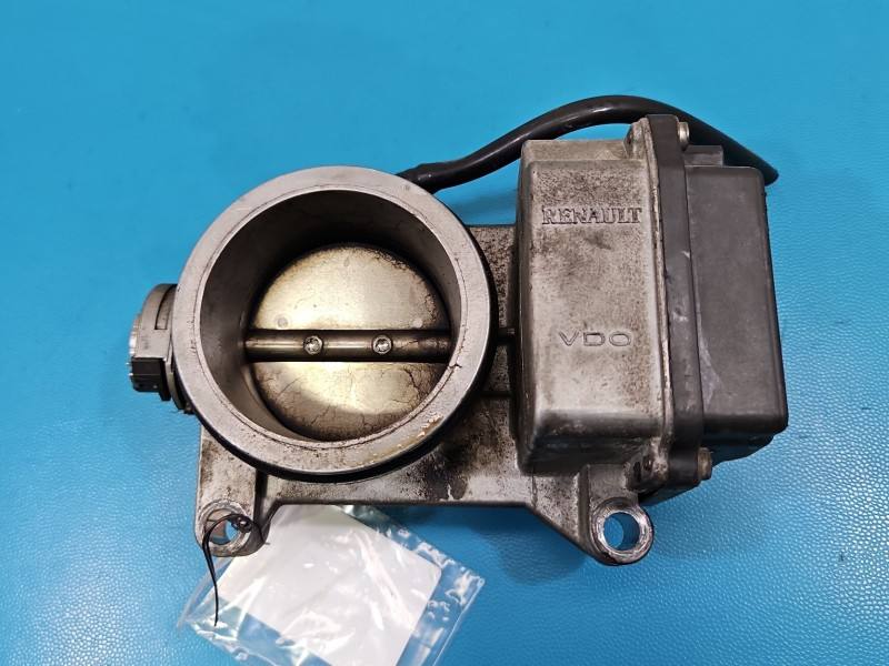 Дросельна заслінка Renault Scenic 1 8200063652 — фото деталі 4