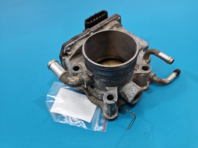 Дросельна заслінка Suzuki Swift 57K07J0400196